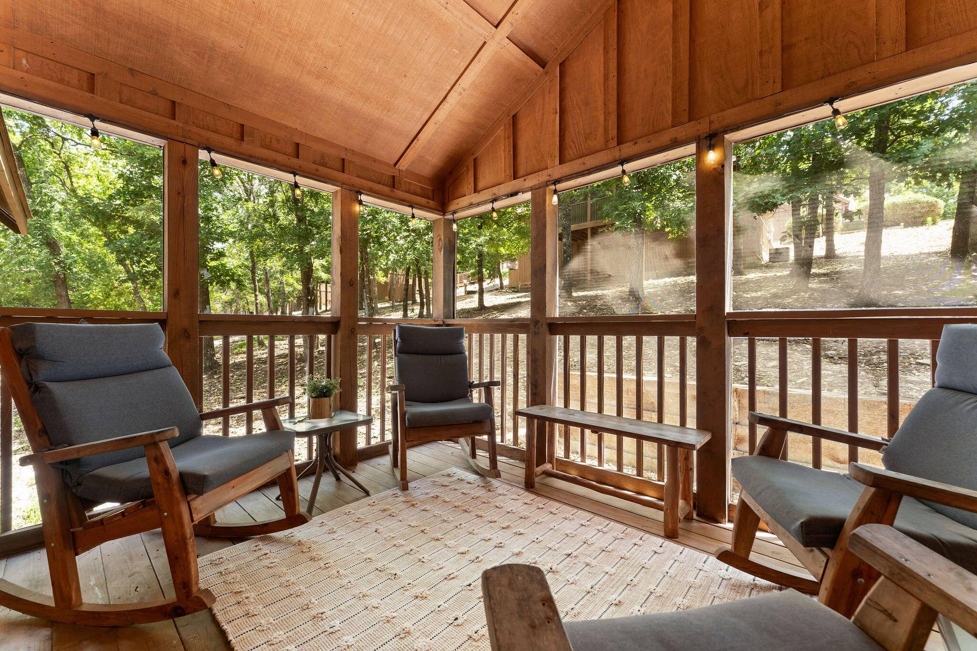 92 Cantwell Lane, #82, Branson West, MO 65737 Enclosed Patio