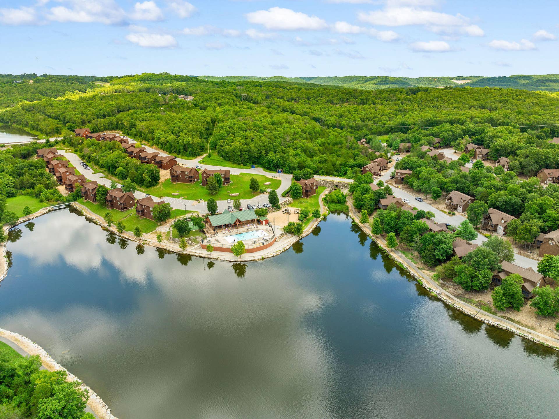 92 Cantwell Lane, #82, Branson West, MO 65737 Forest Lake