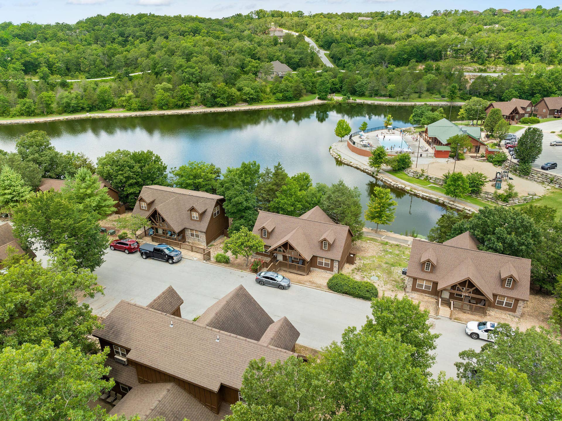 92 Cantwell Lane, #82, Branson West, MO 65737 Forest Lake