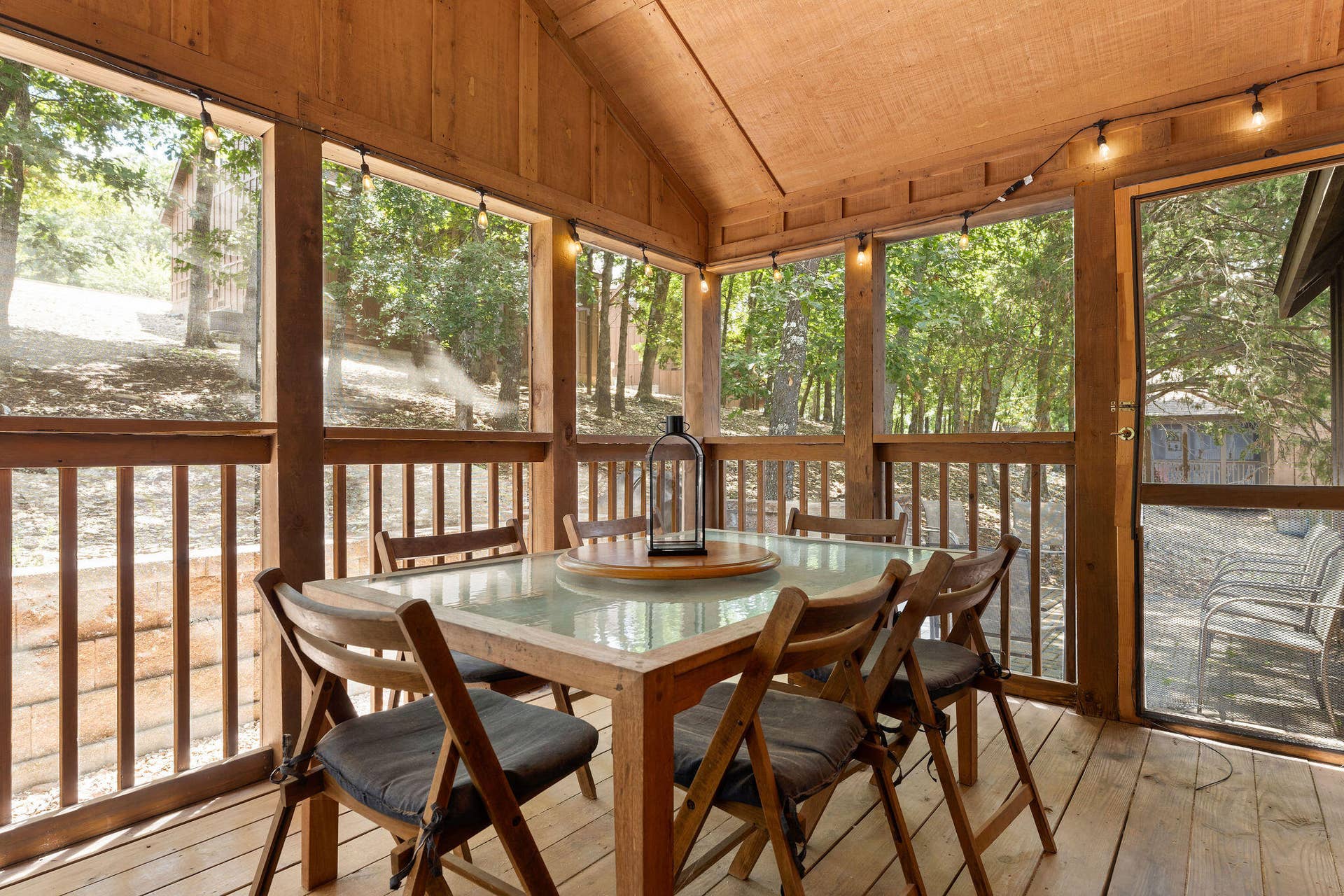 92 Cantwell Lane, #82, Branson West, MO 65737 Enclosed Patio