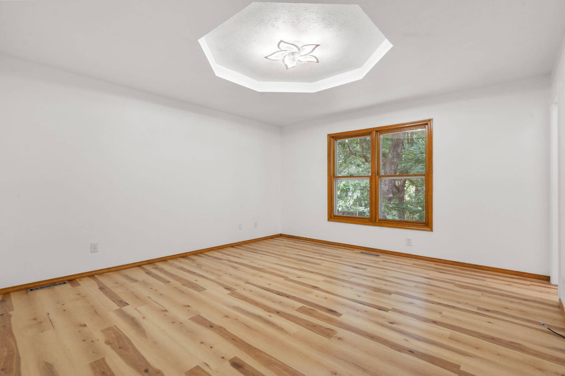 8 Northwoods Drive, Kimberling City, MO 65686 8-Northwoods-Dr-Cozy-Sleep-Space