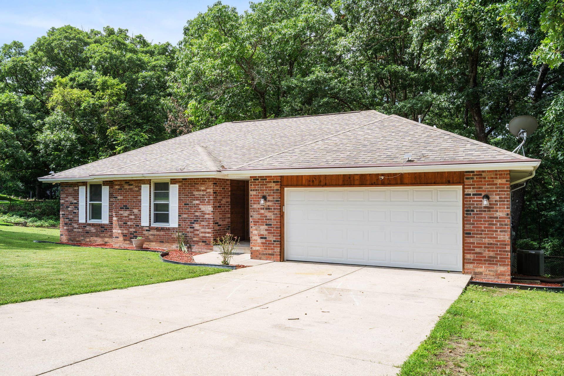 8 Northwoods Drive, Kimberling City, MO 65686 8-Northwoods-Dr-Walk-in-Living