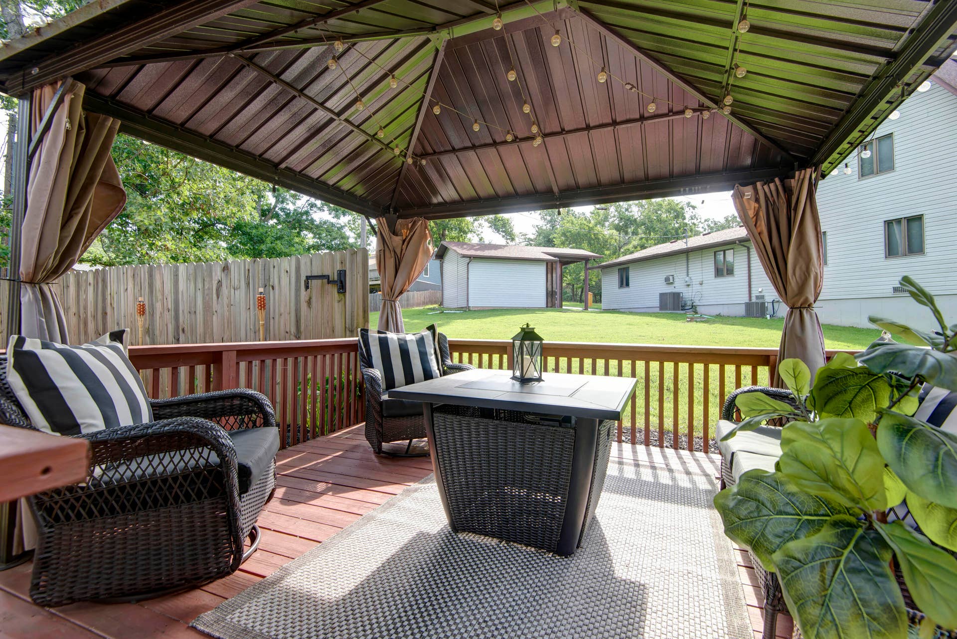 Gazebo Furniture included