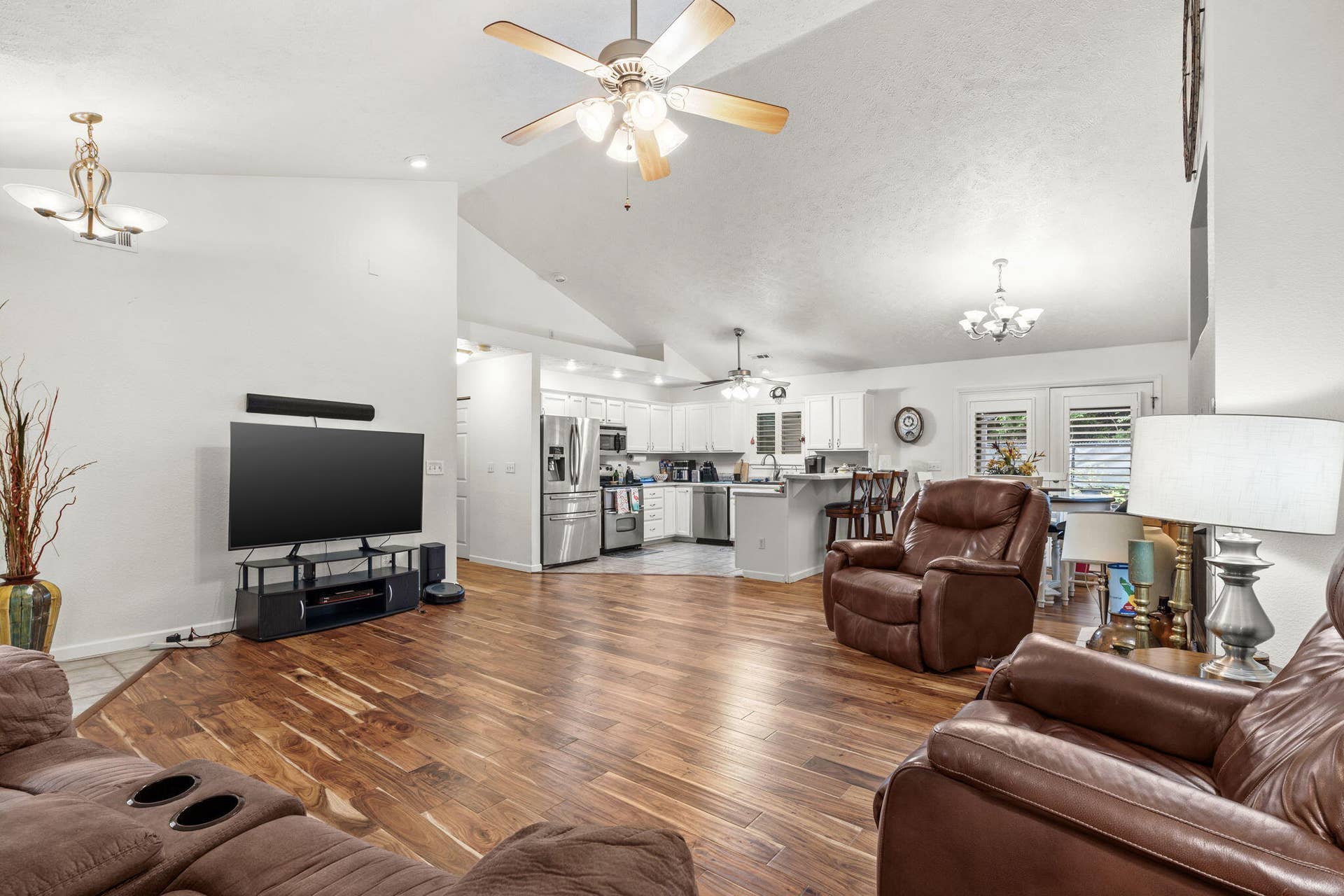 24 Elm Drive, Kimberling City, MO 65686 5-web-or-mls-DSC02372