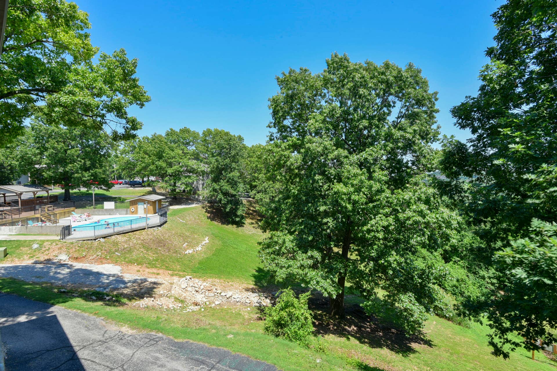 Branson West, MO 65737 DSC_1177