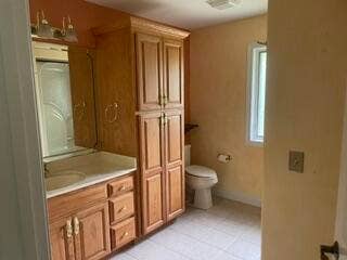 20 Redbud Lane, Kimberling City, MO 65686 20 redbud upper bath