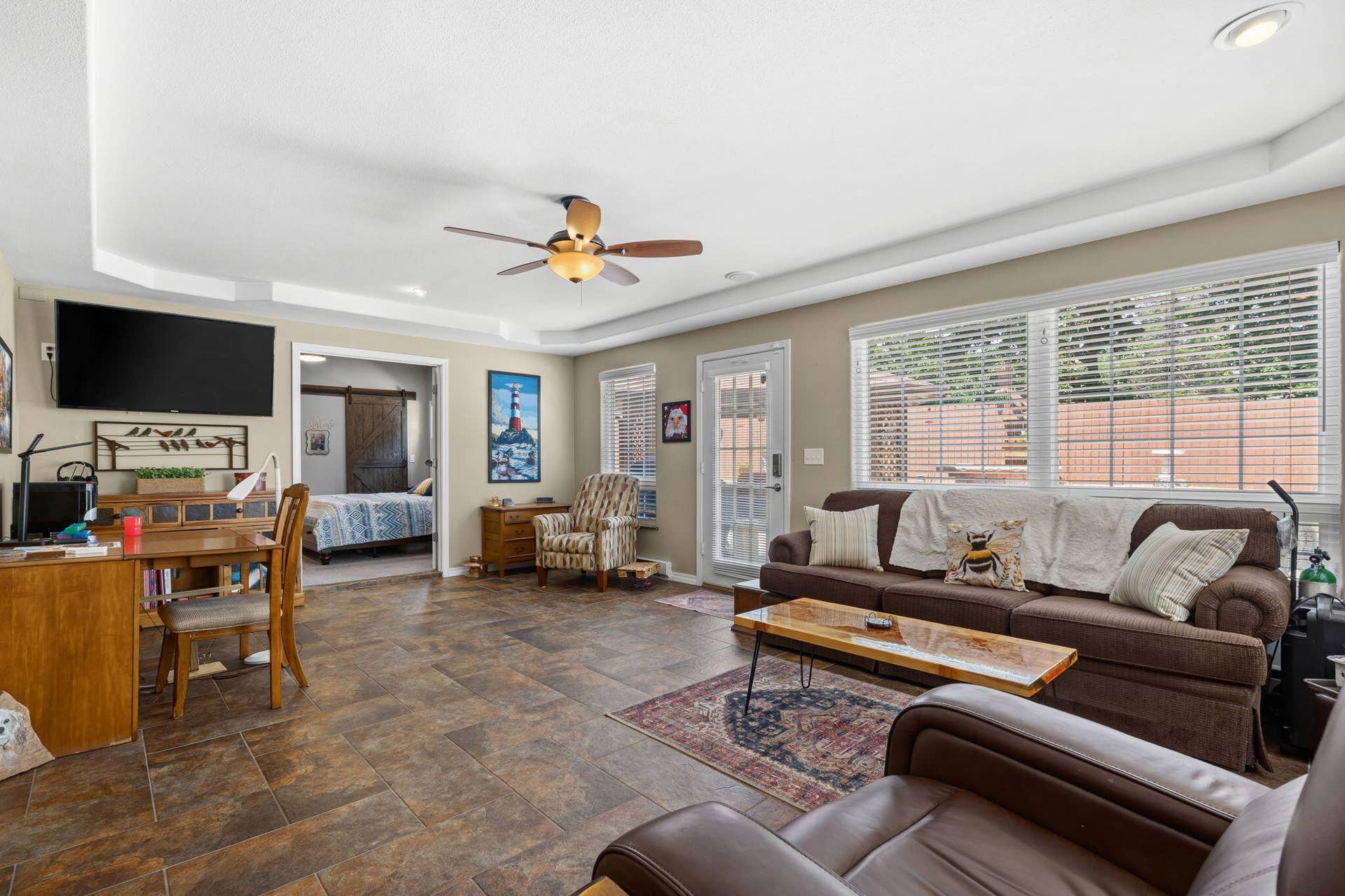 1-Hawthorne-St-Cozy-Retreat
