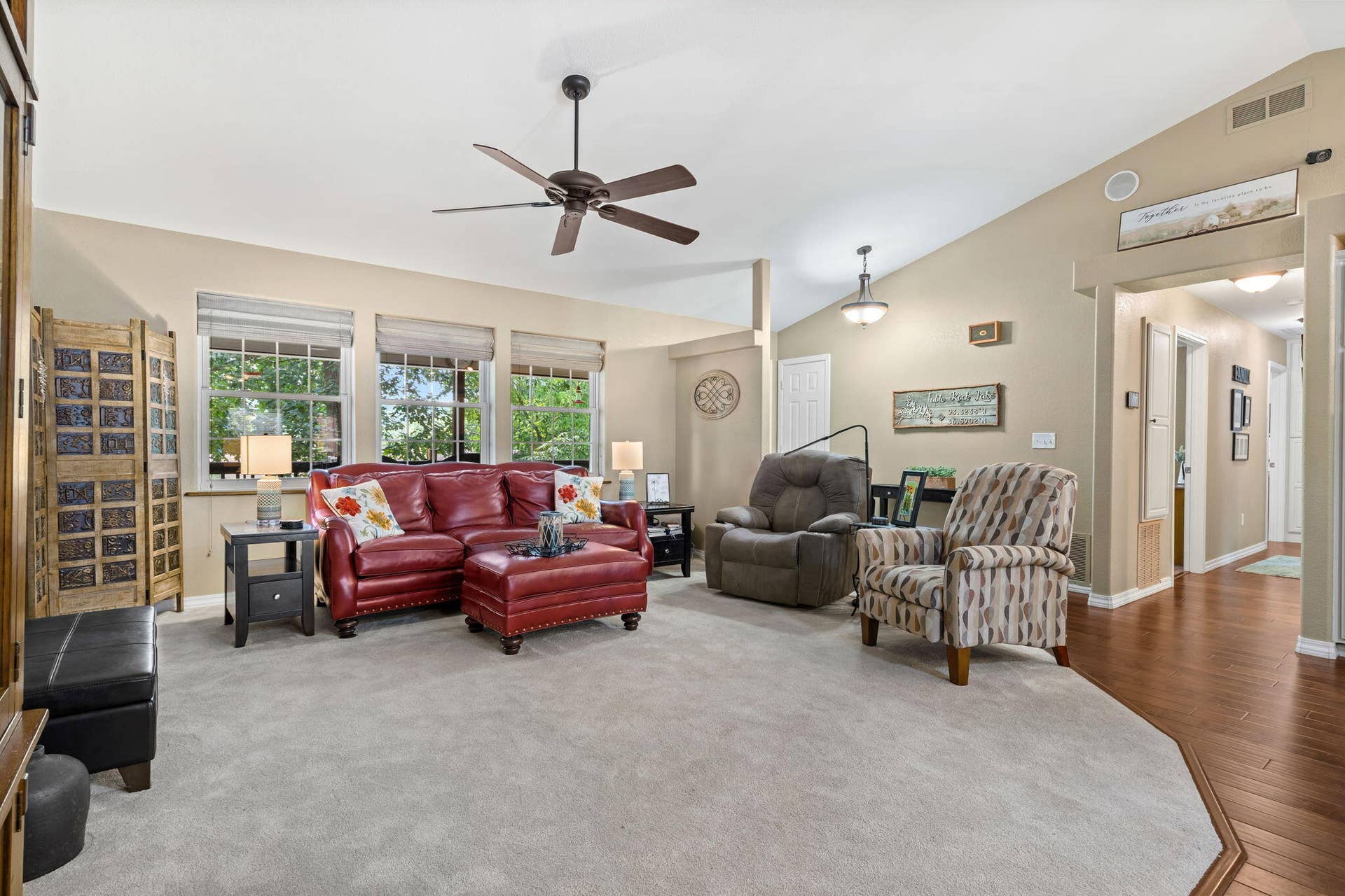 1-Hawthorne-St-Cozy-Living