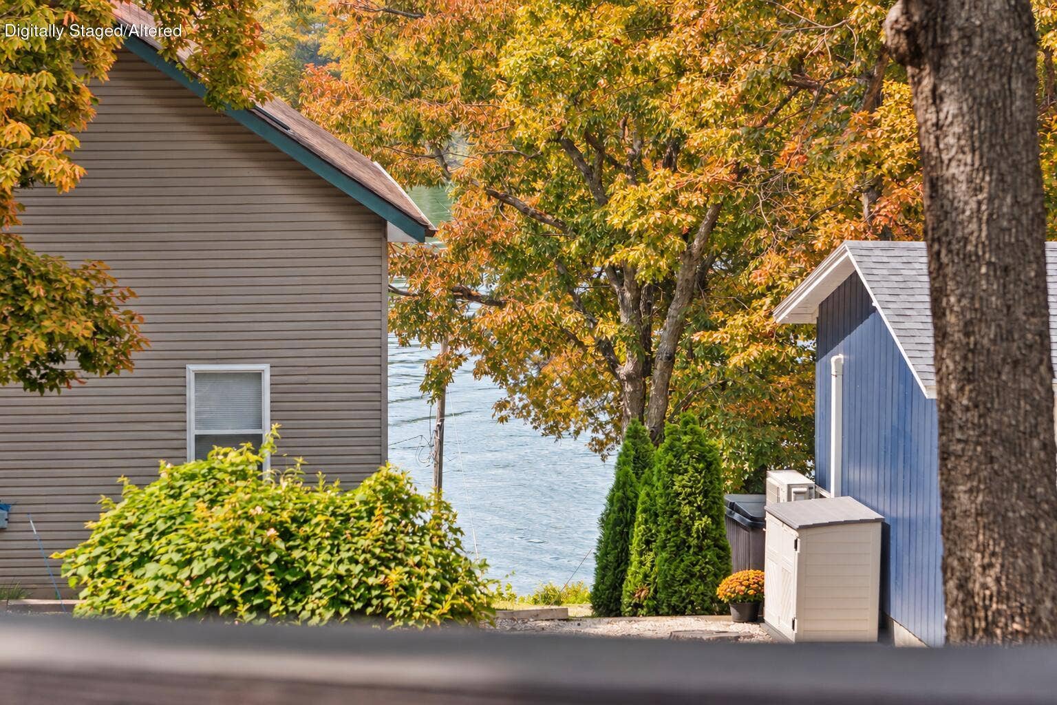 58 Kings Cove Lane, Reeds Spring, MO 65737 58-Kings-Cove-Ln-Lake-Life-Awaits