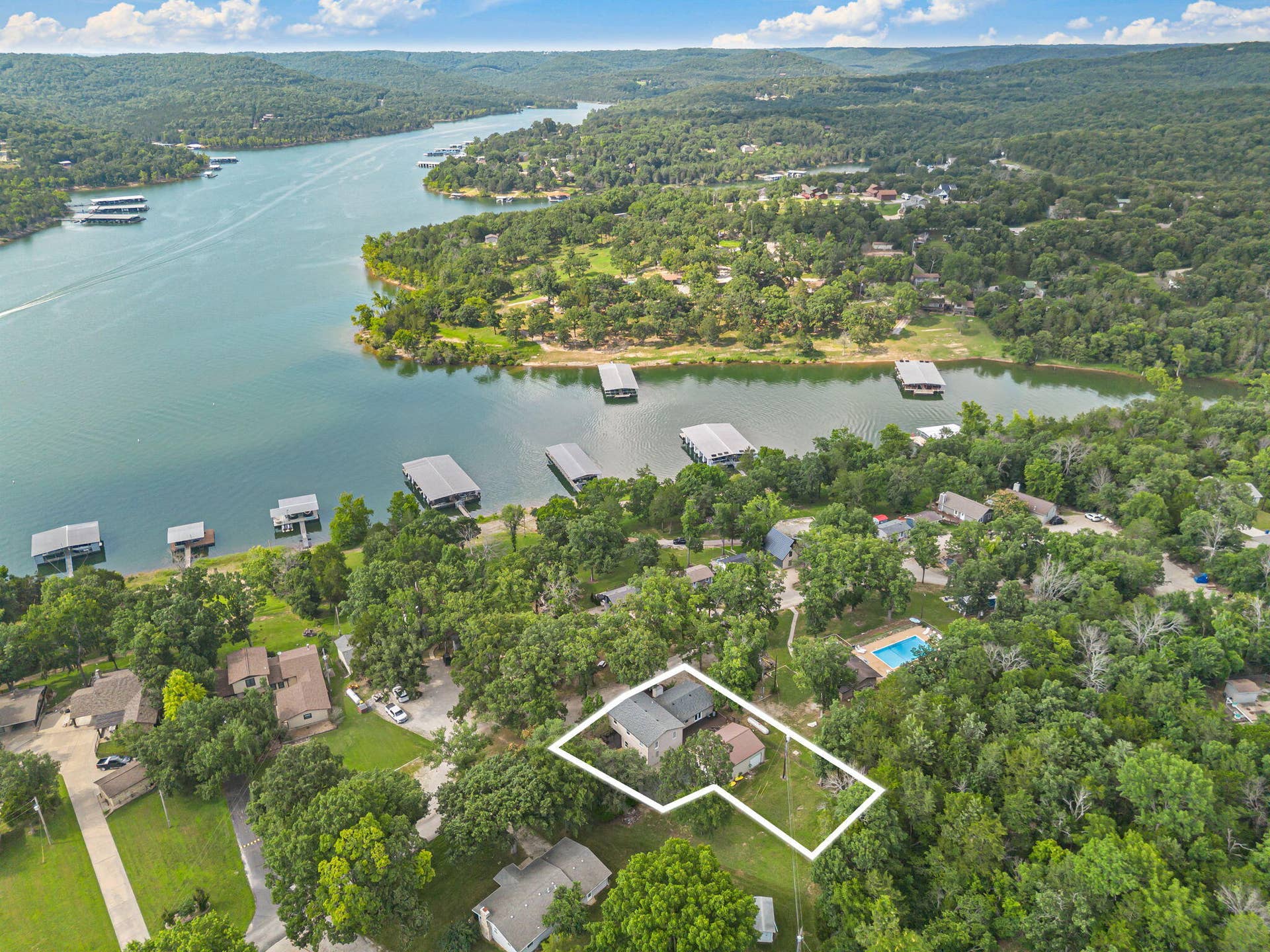 58 Kings Cove Lane, Reeds Spring, MO 65737 58-Kings-Cove-Ln-Lake-House-Life