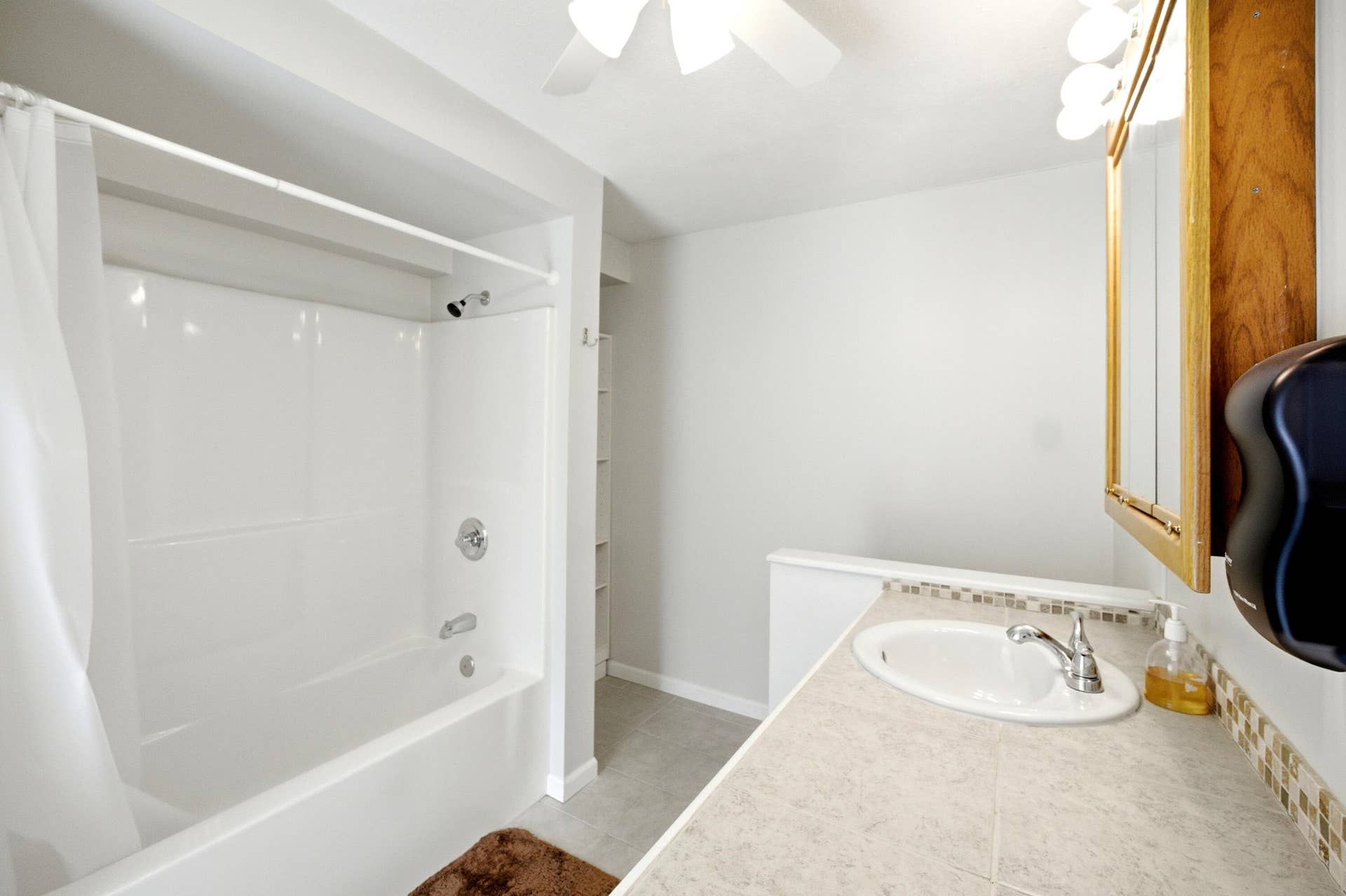28 Whiterock Lane, Kimberling City, MO 65686 28WhiterockLane_031