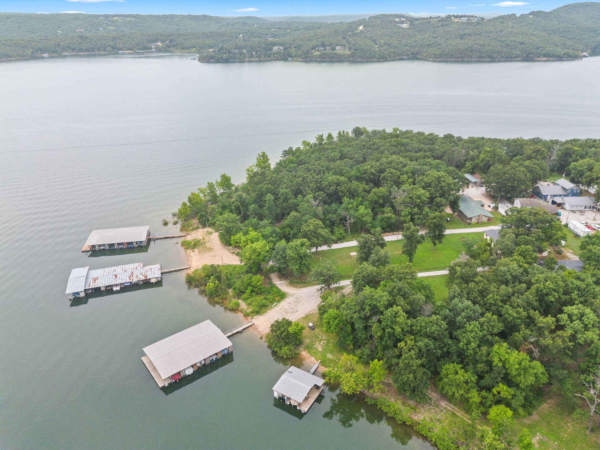 355 Tulip Road, Kimberling City, MO 65686 355-Tulip-Rd-Dock-Access