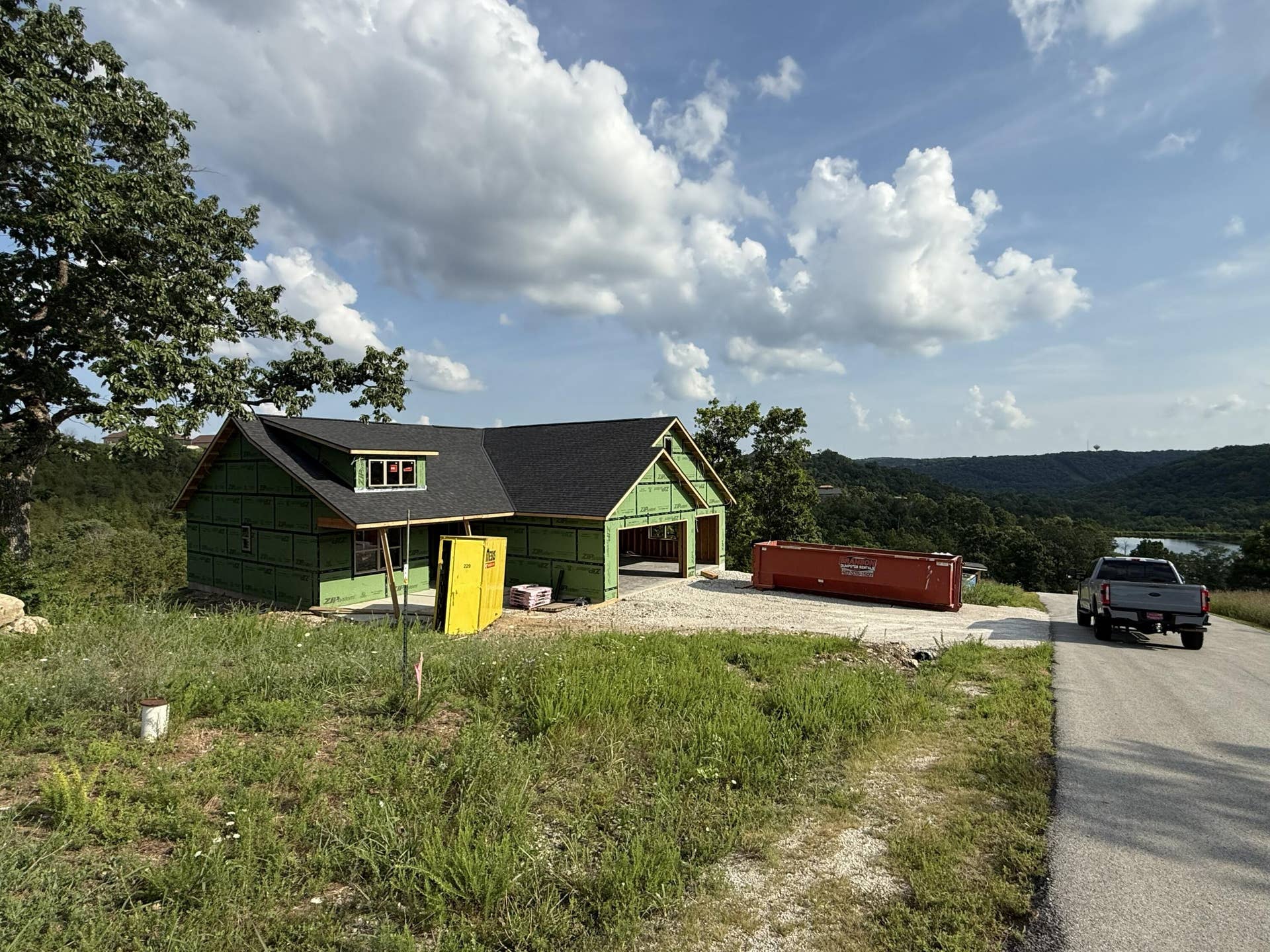 548 Marcasite NEW Construction