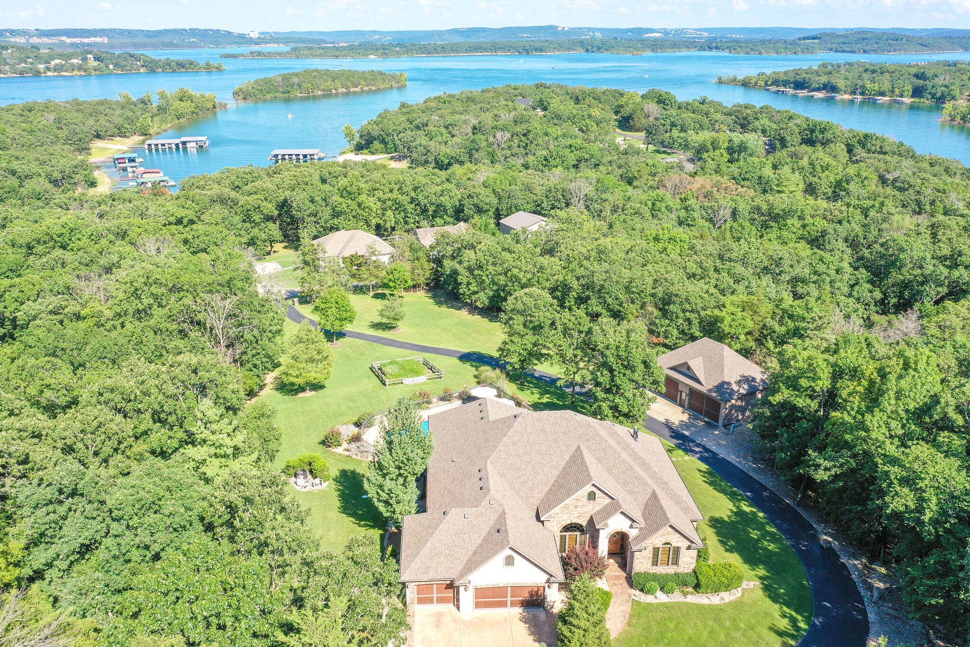 114 Lake Expressway Trail, Branson West, MO 65737 114 Lake Expressway Trail