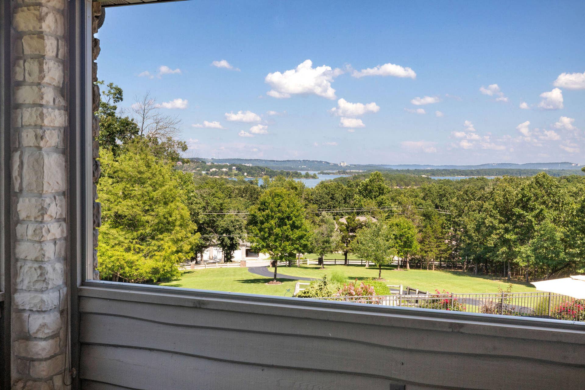 114 Lake Expressway Trail, Branson West, MO 65737 114 Lake Expressway Trail