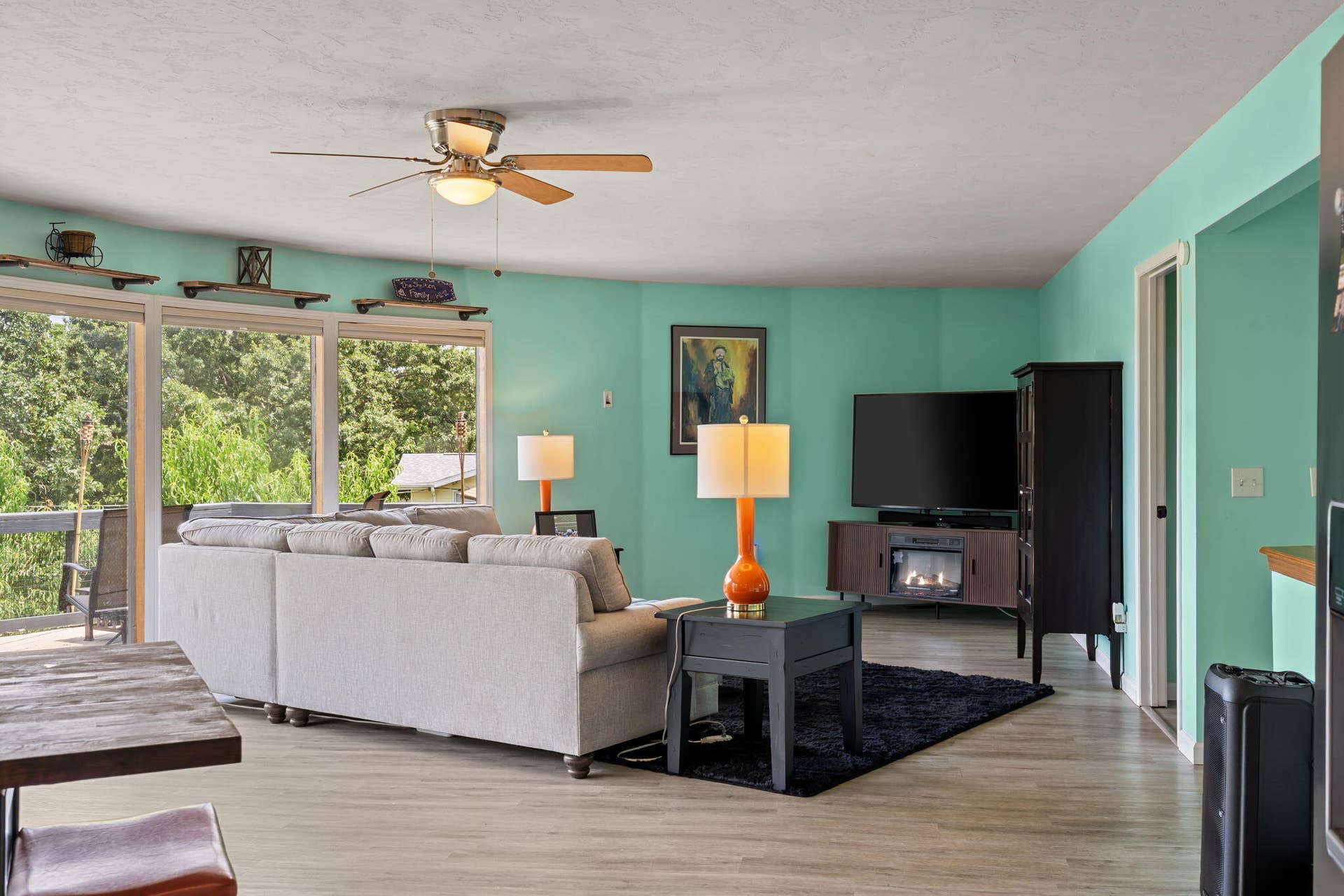 532 Bonanza Drive, Kimberling City, MO 65686 532-Bonanza-Dr-Lake-Close