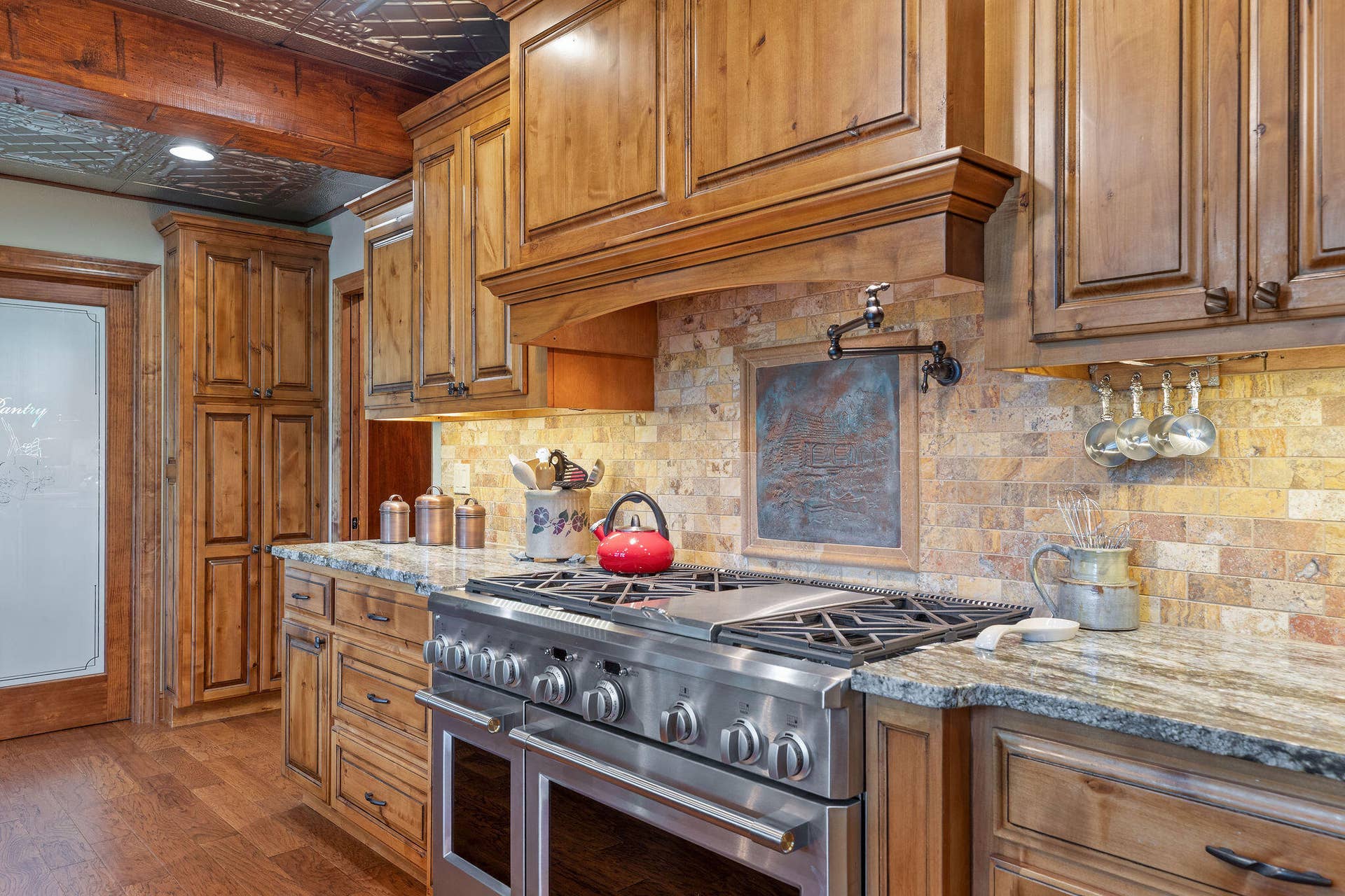 1517 Lake Bluff Drive, Branson West, MO 65737 1517 Lake Bluff Drive