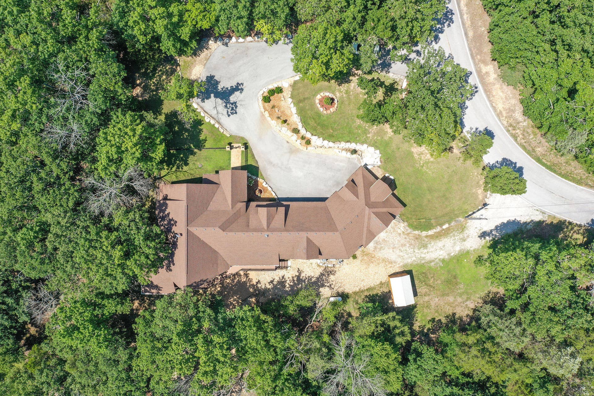 1517 Lake Bluff Drive, Branson West, MO 65737 1517LakeBluff-71