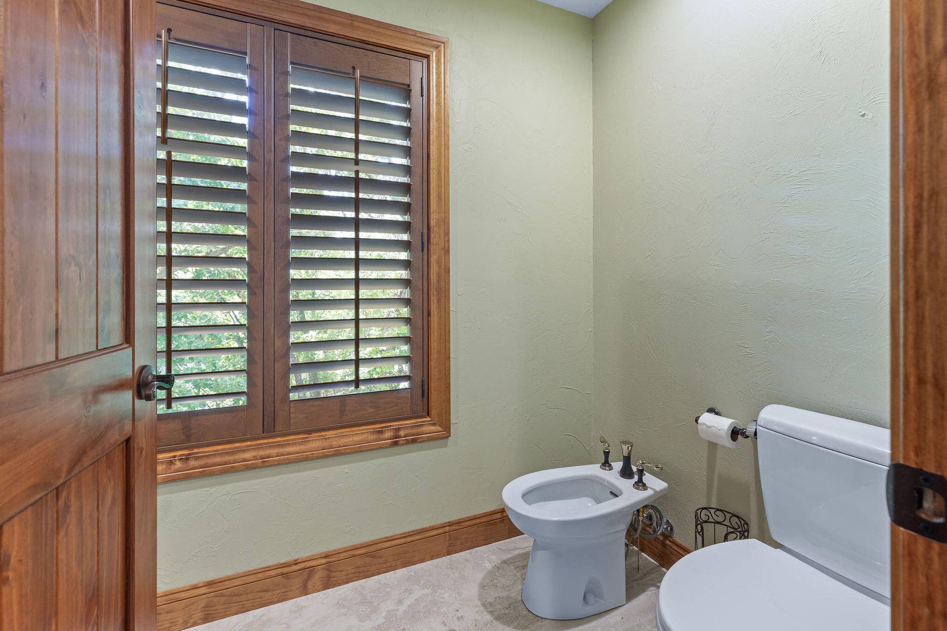 1517 Lake Bluff Drive, Branson West, MO 65737 1517 Lake Bluff Drive