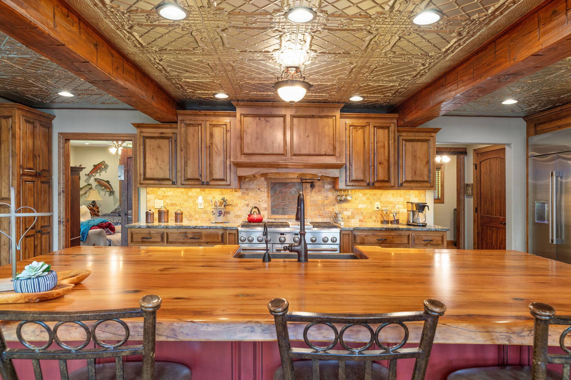 1517 Lake Bluff Drive, Branson West, MO 65737 1517 Lake Bluff Drive
