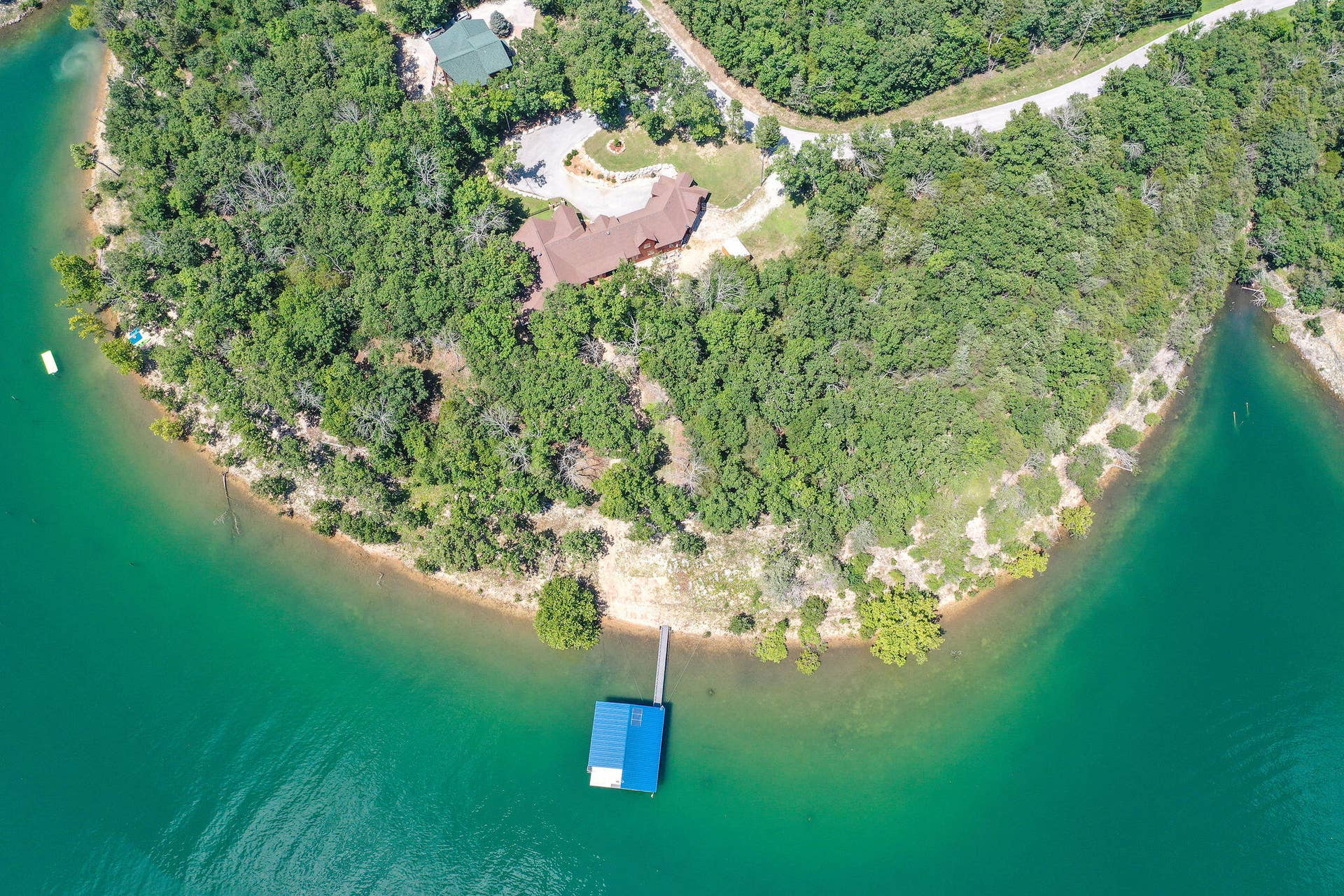 1517 Lake Bluff Drive, Branson West, MO 65737 1517 Lake Bluff Drive