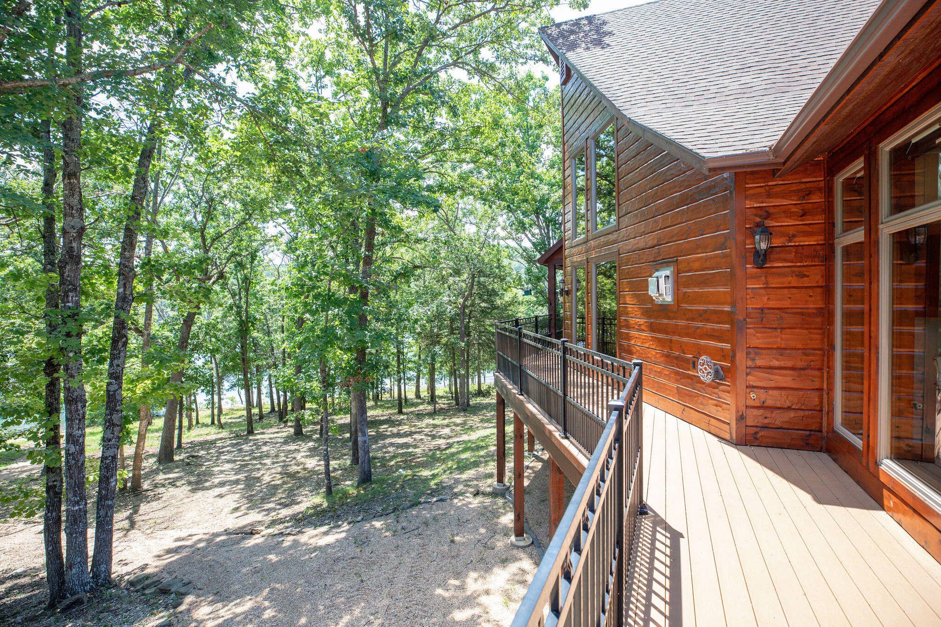 1517 Lake Bluff Drive, Branson West, MO 65737 1517 Lake Bluff Drive