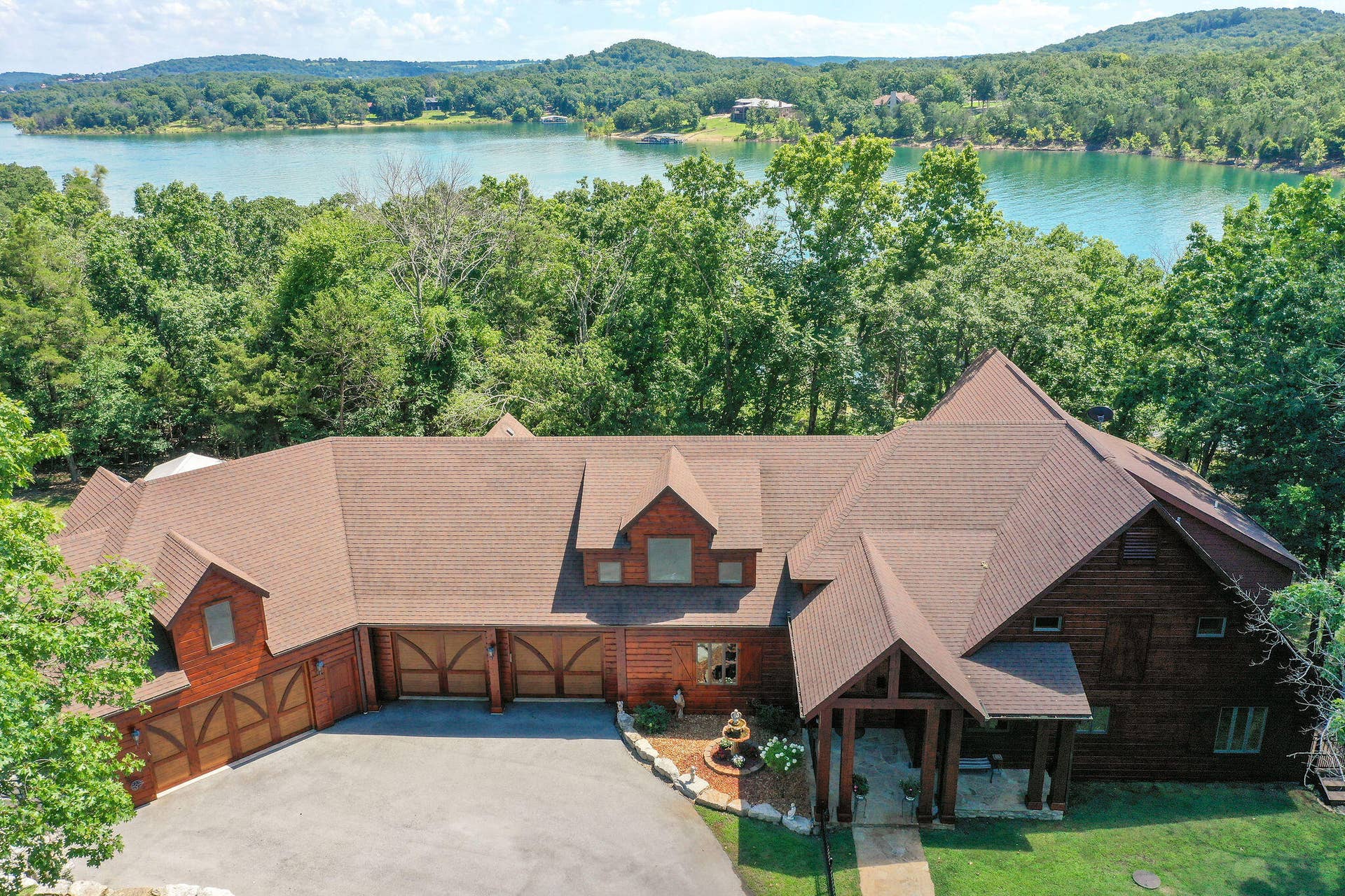 1517 Lake Bluff Drive, Branson West, MO 65737 1517LakeBluff-62