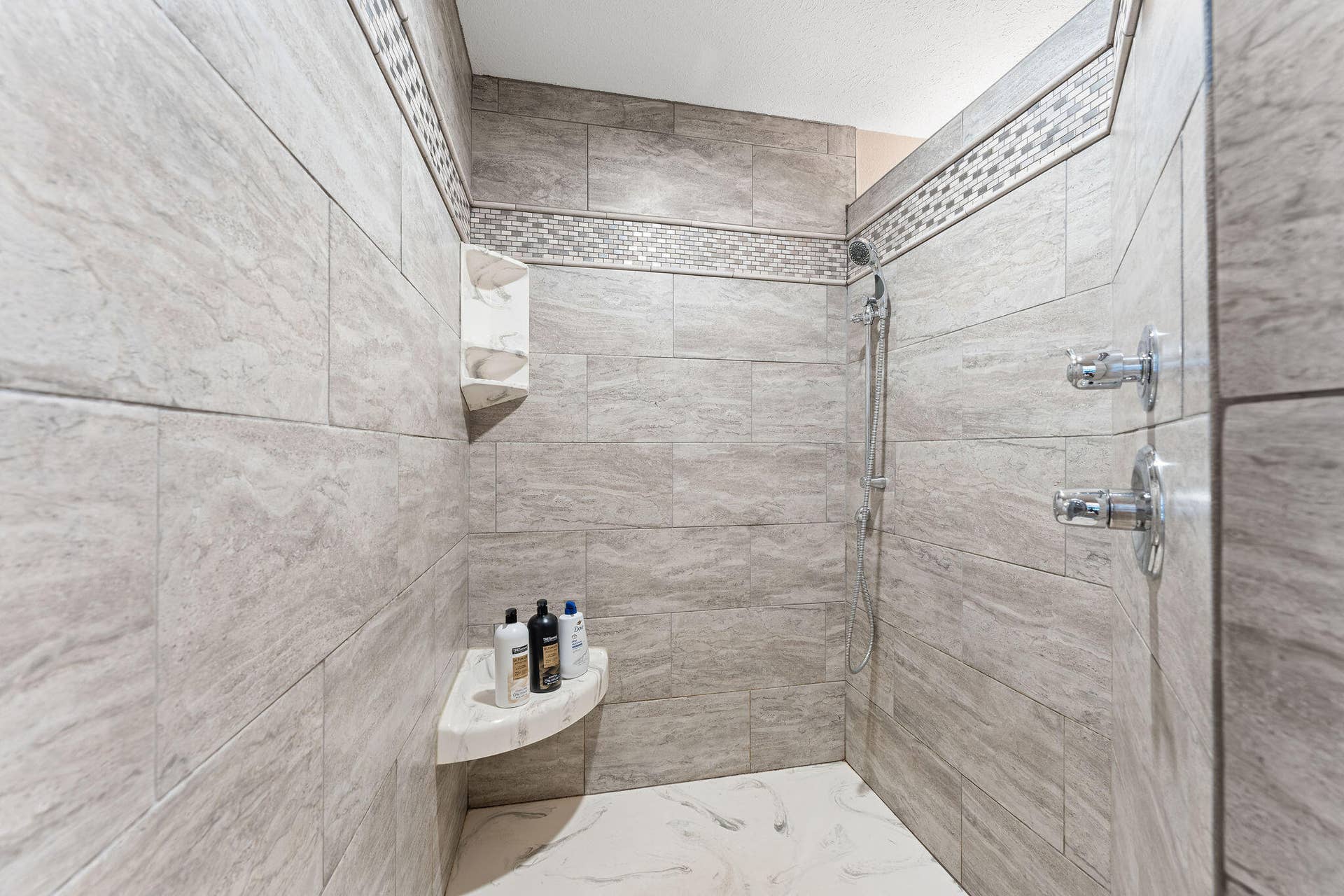 52 Cantwell Lane, #84, Branson West, MO 65737 Bathroom