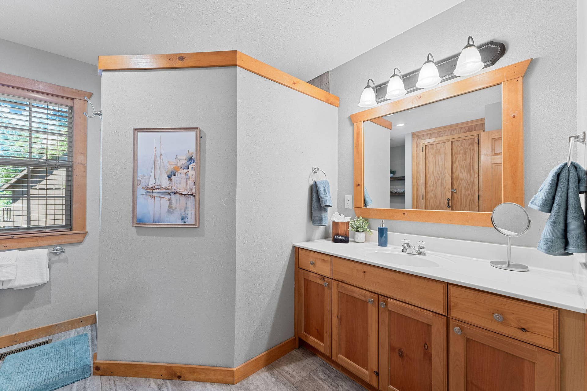 52 Cantwell Lane, #84, Branson West, MO 65737 Bathroom