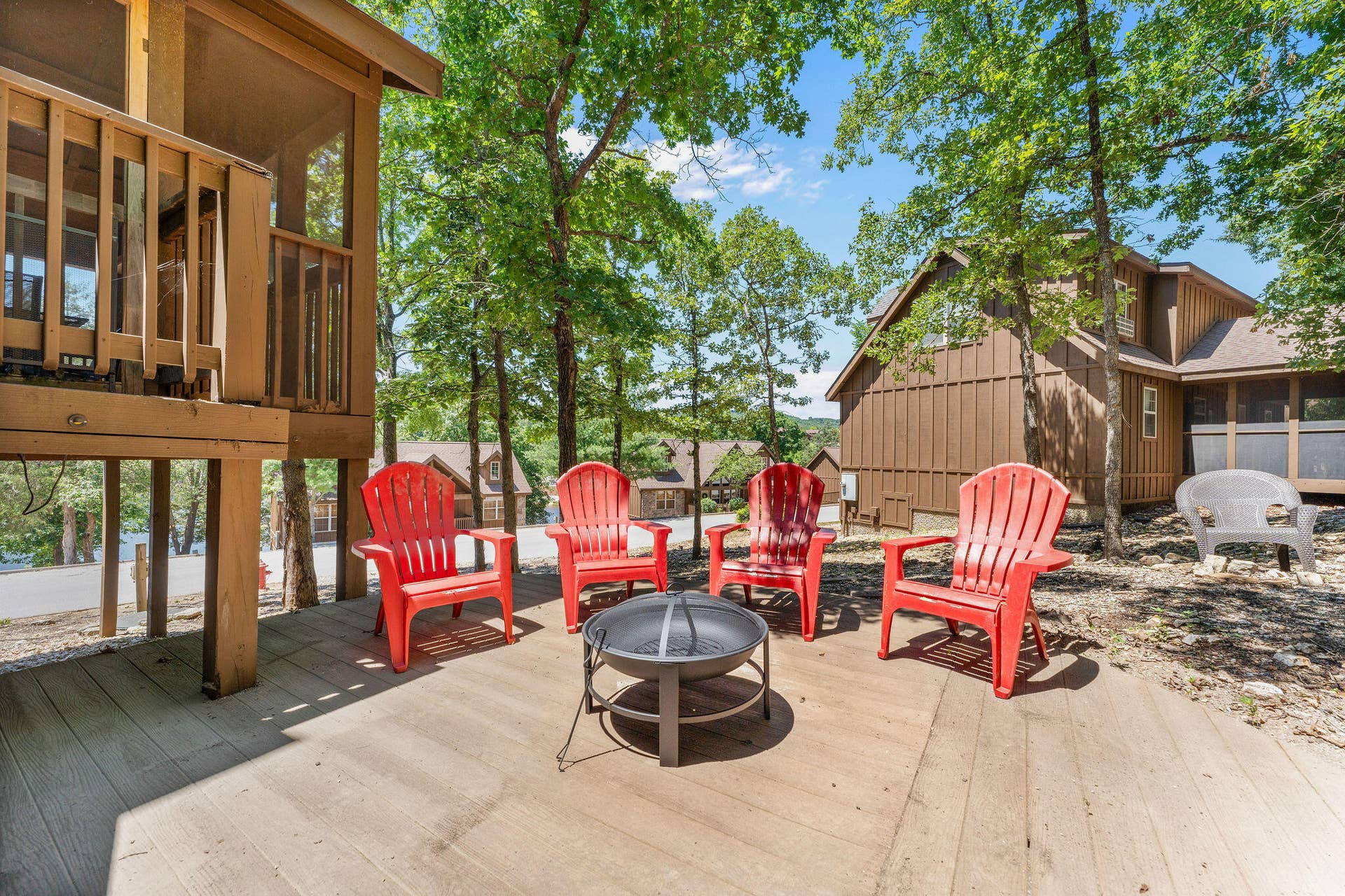 52 Cantwell Lane, #84, Branson West, MO 65737 Outdoor firepit area