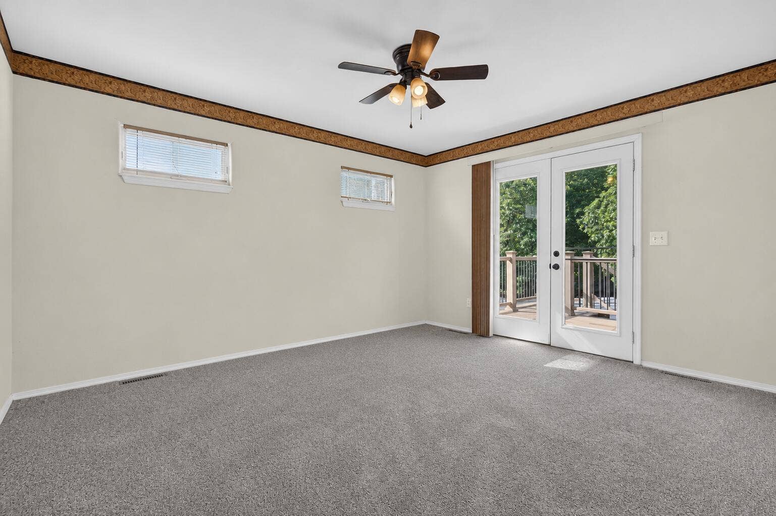 237 N Catamount Blvd, Branson West,
