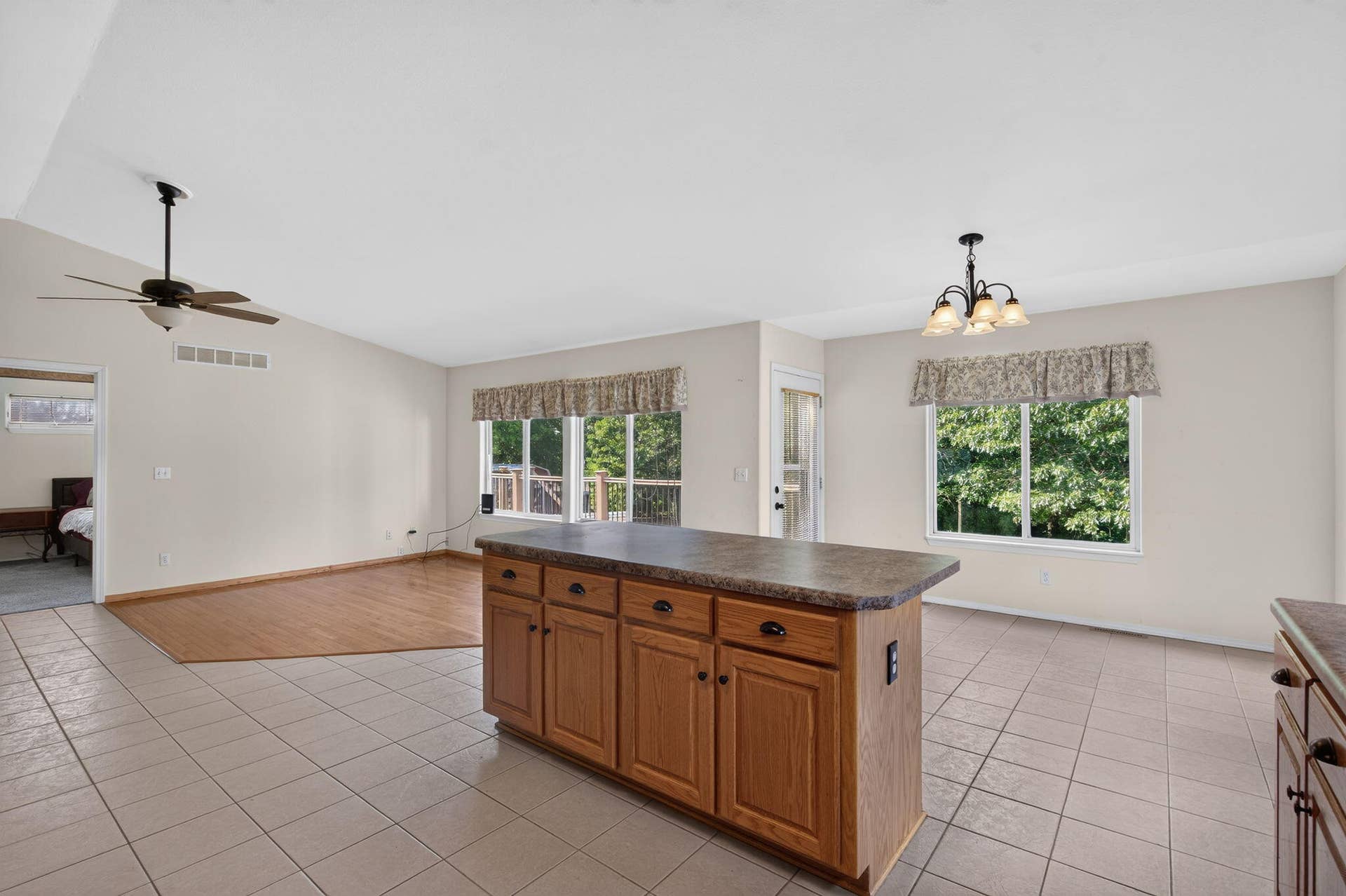 237 N Catamount Blvd, Branson West,
