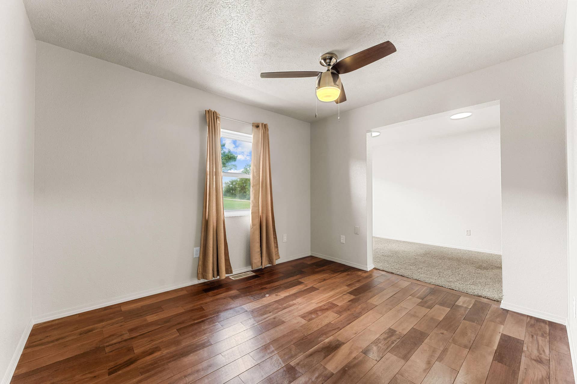 27 Crestview Street, Kimberling City, MO 65686 SDD00103