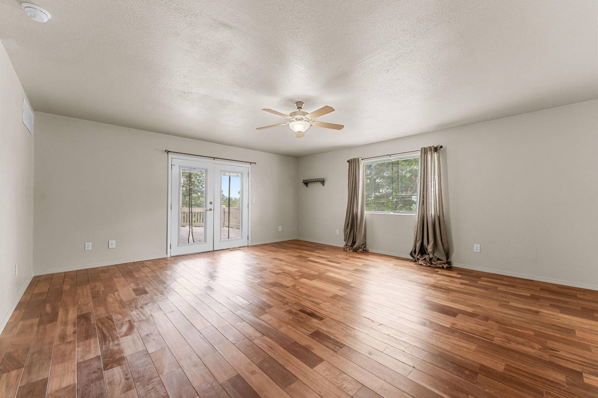 27 Crestview Street, Kimberling City, MO 65686 SDD00163