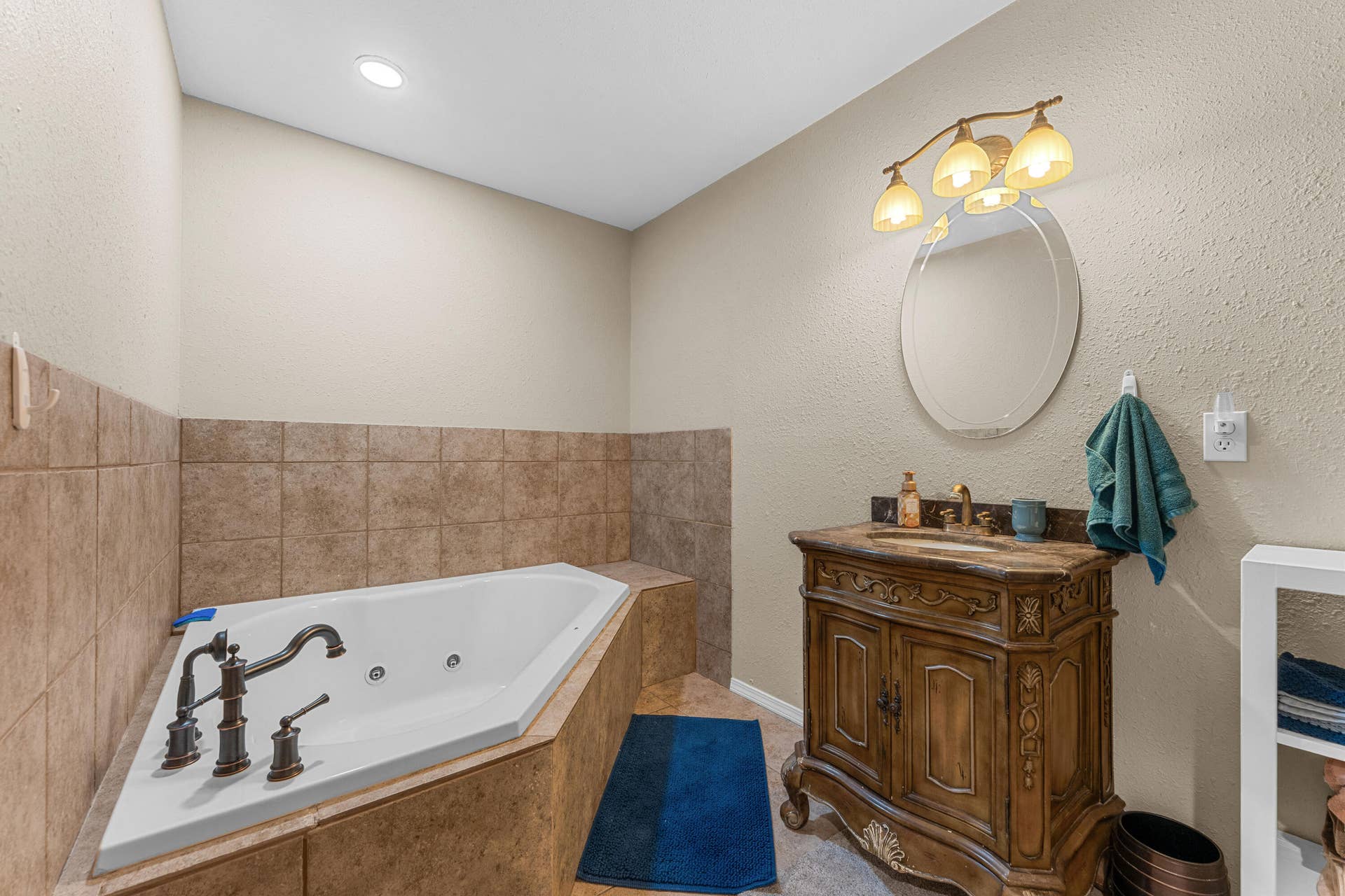 27 Crestview Street, Kimberling City, MO 65686 SDD00208