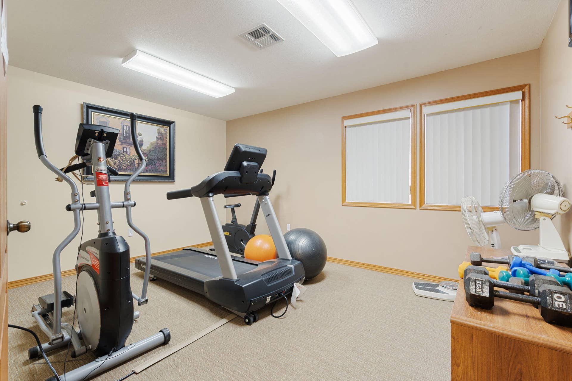 1901-Paradise-Dr-Community-Amenities