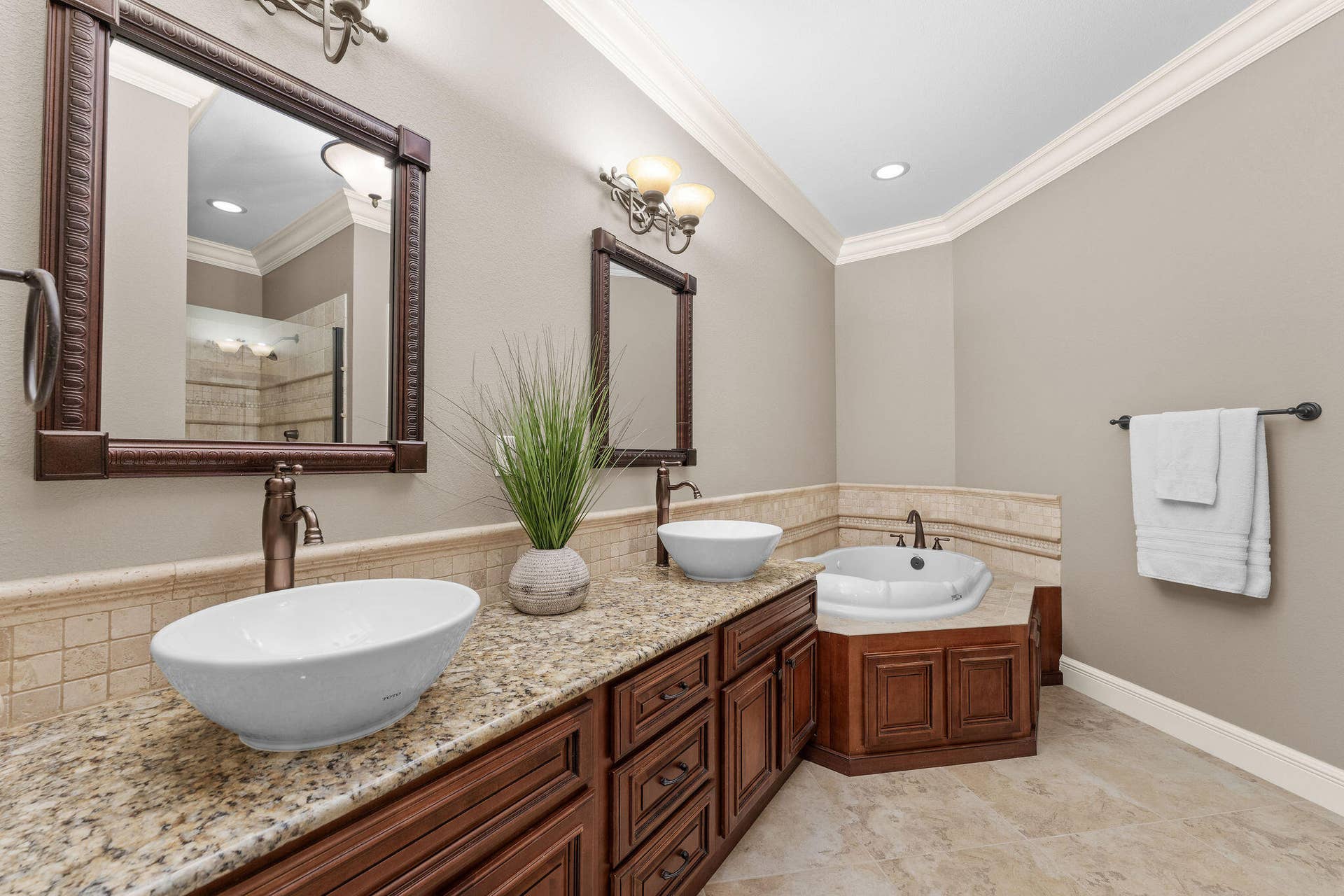 Primary En Suite