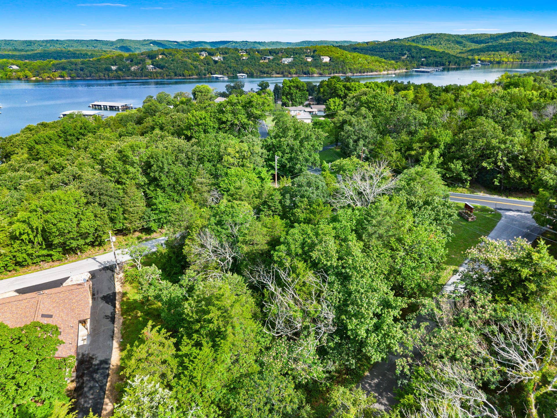 Lots-82/83-Santana-Cir-Nature-Lot