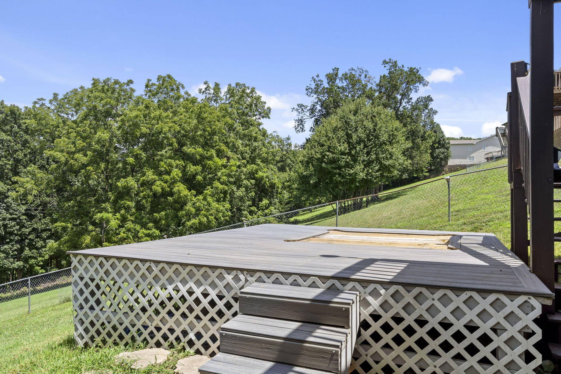 48 Irish Hills Boulevard, Kimberling City, MO 65686 Deck perfect for a hottub