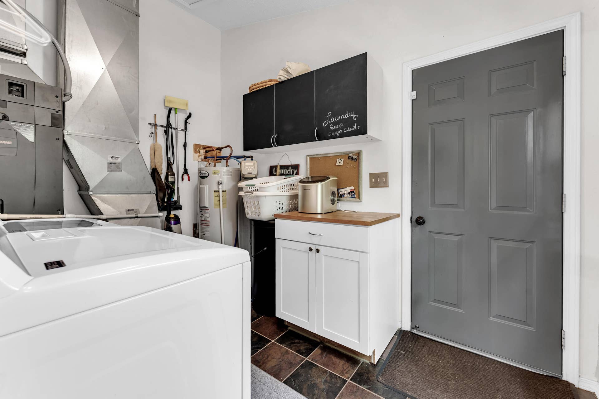 81 Deer Ridge Trail, Kimberling City, MO 65686 laundry room