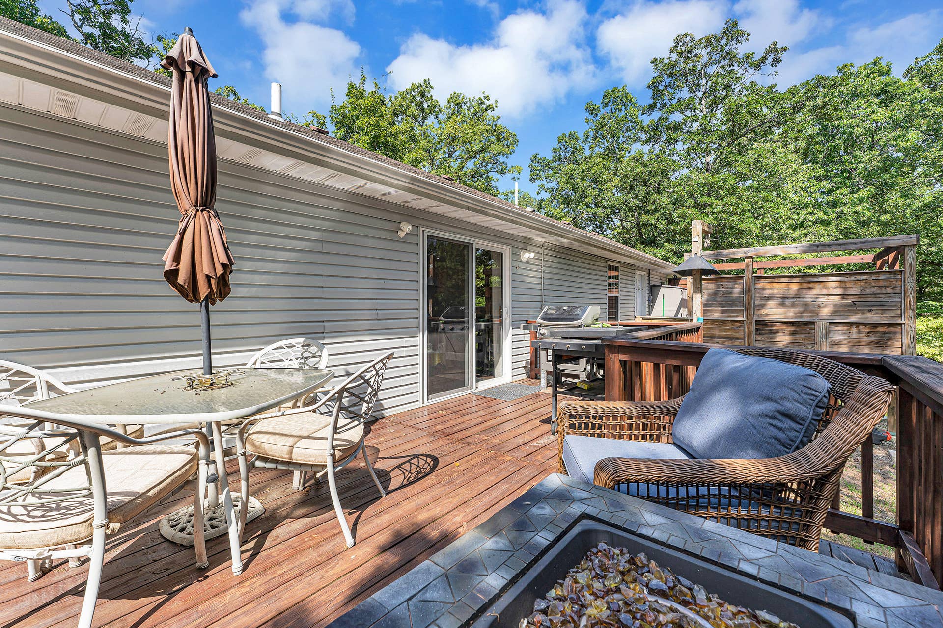 81 Deer Ridge Trail, Kimberling City, MO 65686 deck