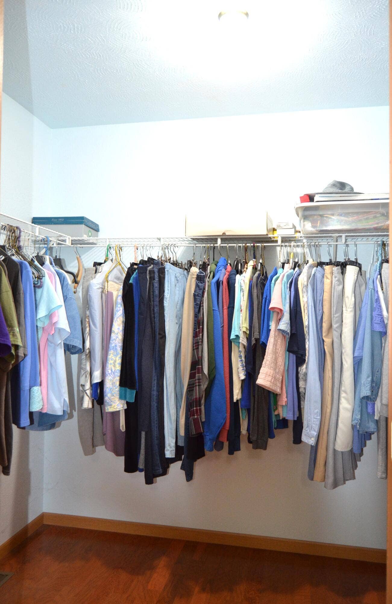 Walk-in Closet