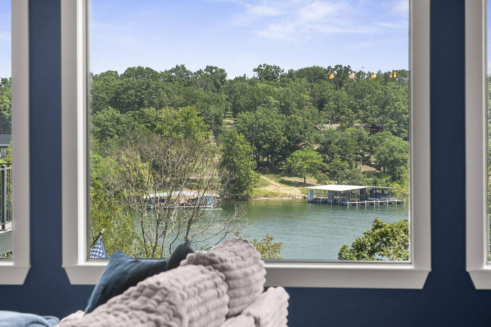 94 Owls Point, Kimberling City, MO 65686 94-Owls-Pt-Water's-Edge-View