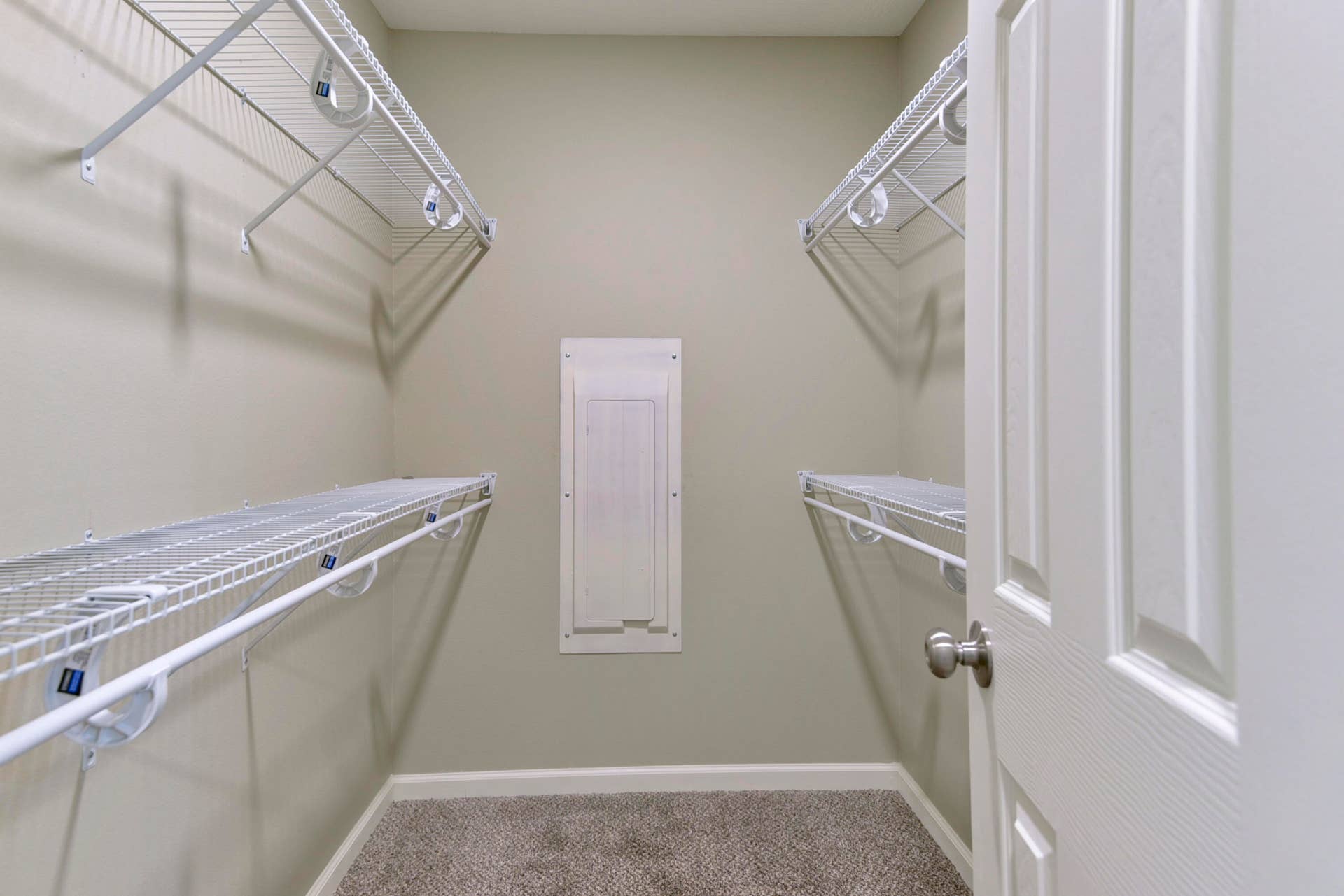 4 Kissee Avenue, Apt #2, Kimberling City, MO 65686 DSC_0408