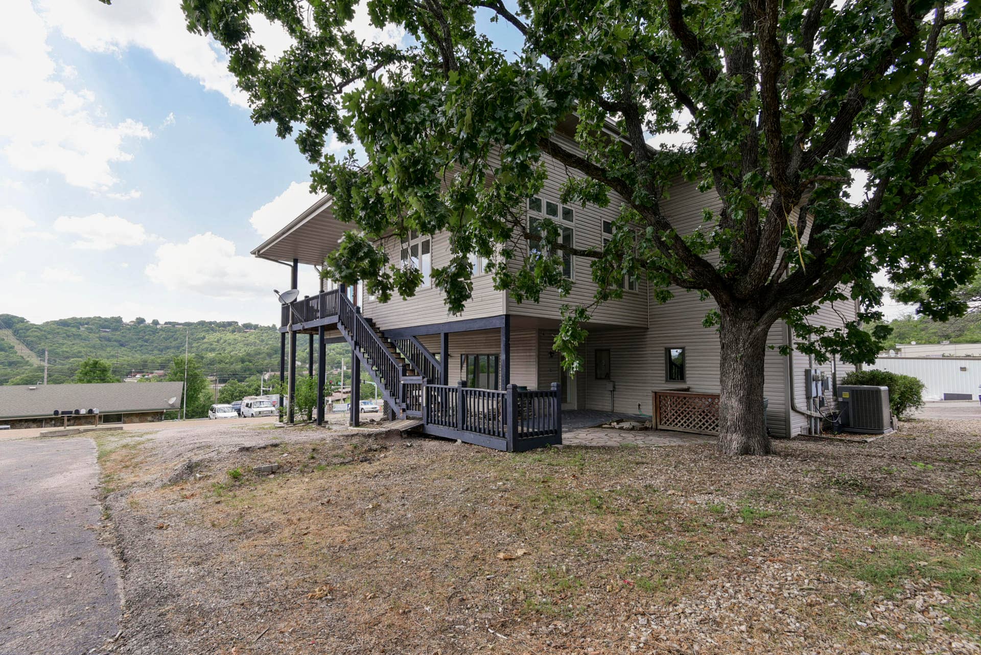 4 Kissee Avenue, Apt #2, Kimberling City, MO 65686 DSC_0424