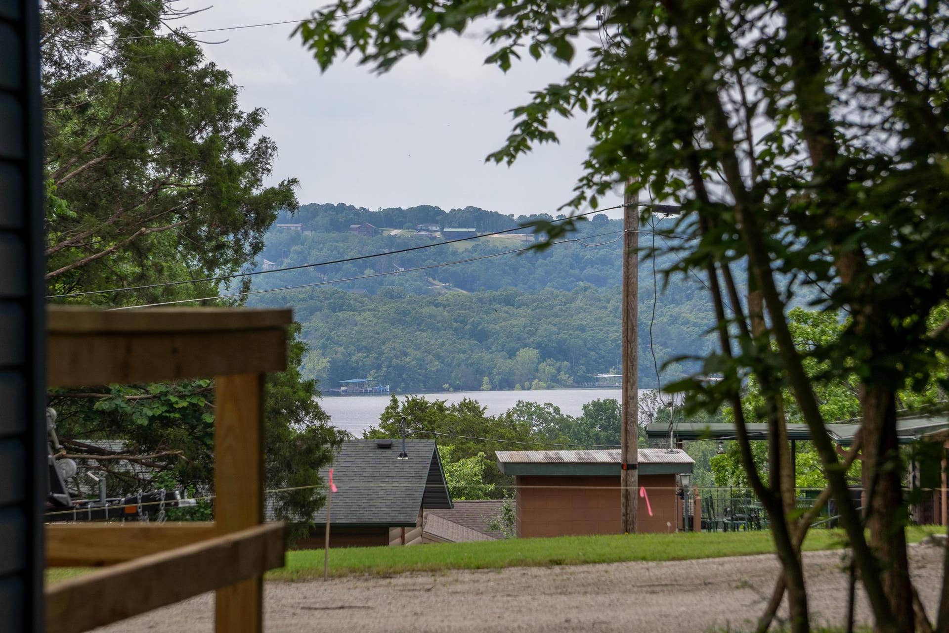 3050-Montague-Ln-Scenic-Lake-Home