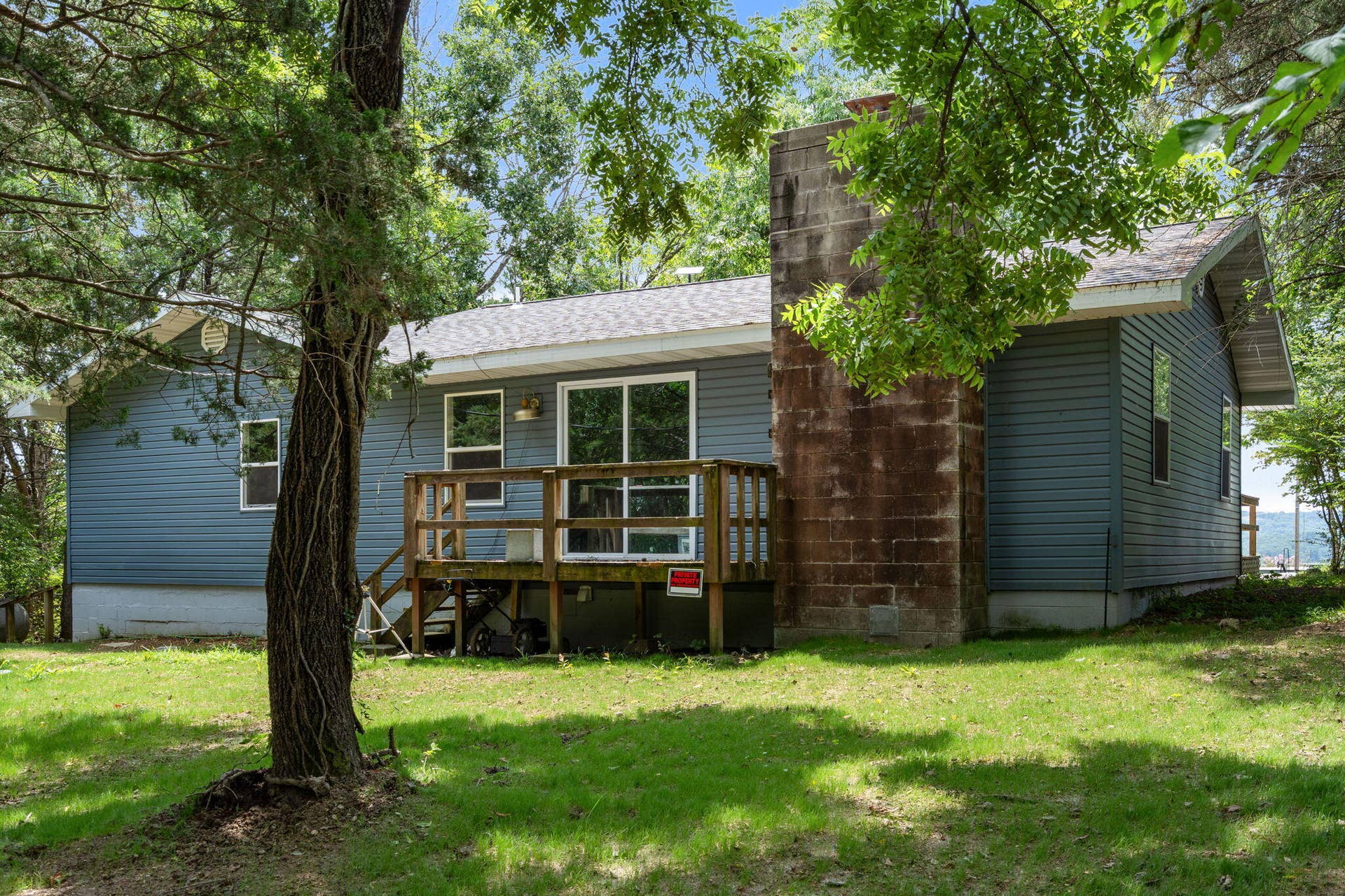 3050-Montague-Ln-Your-Lake-Escape