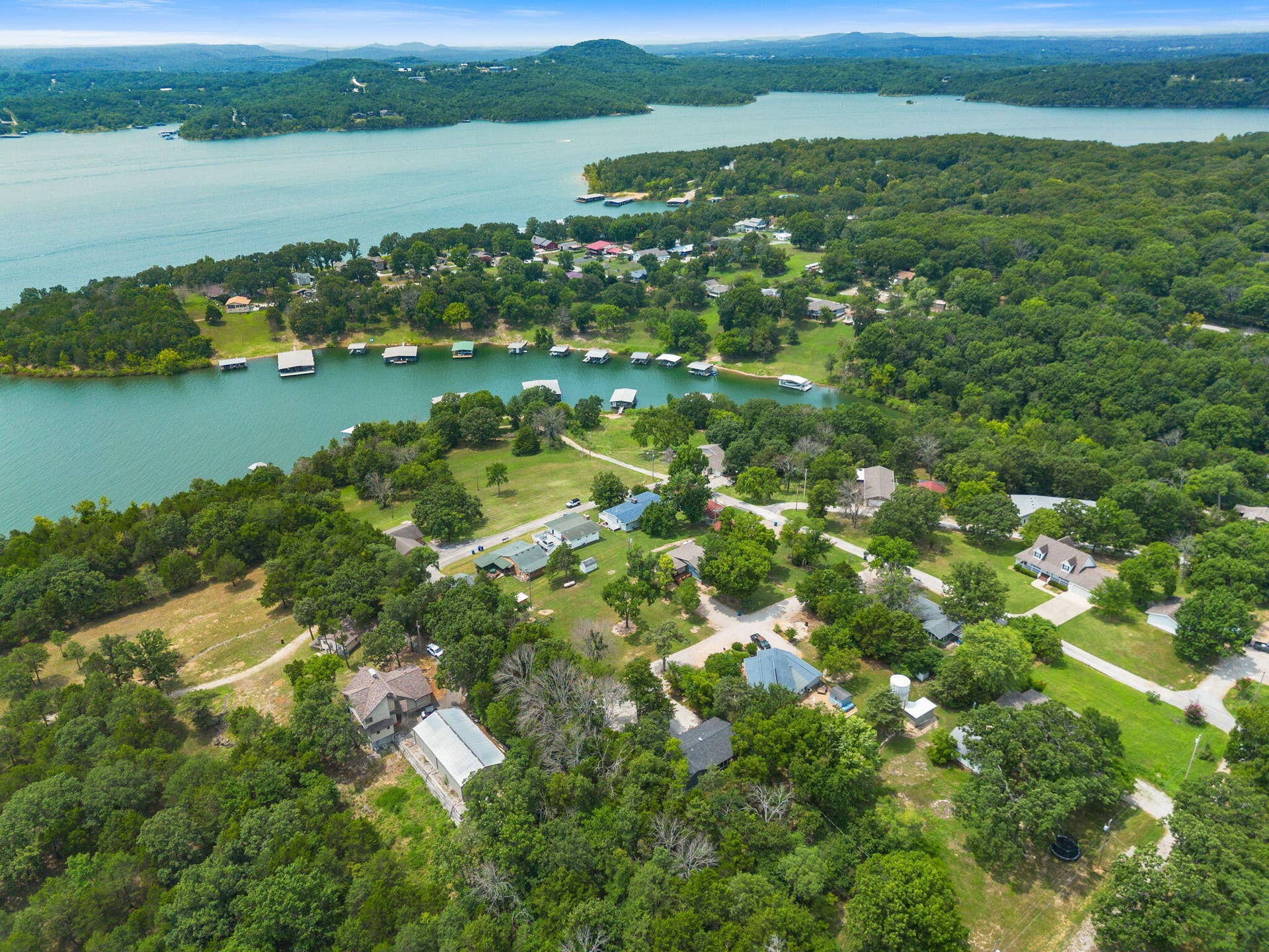 3050-Montague-Ln-Lakeside-Haven