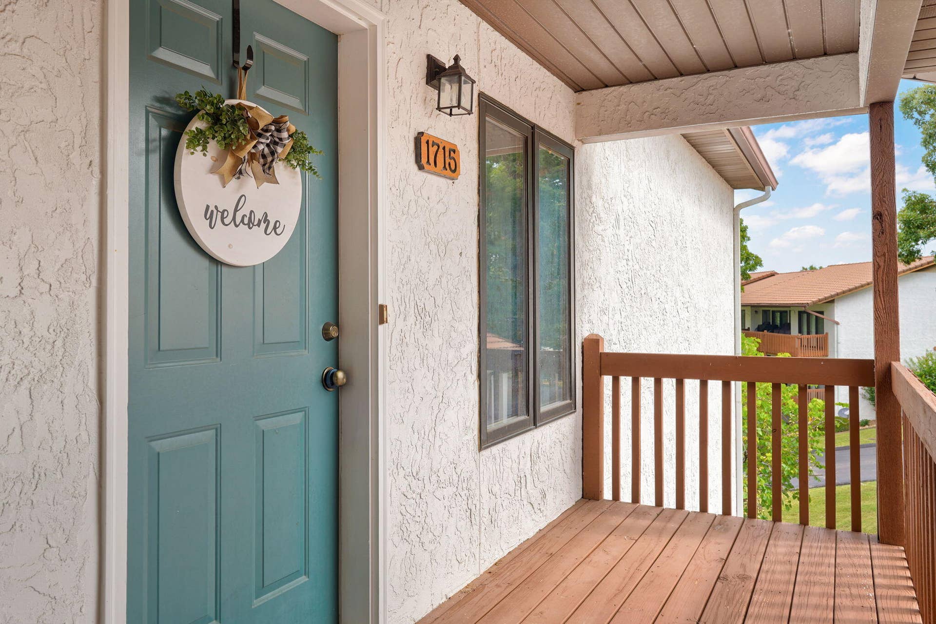1715 Paradise Landing Rd-17