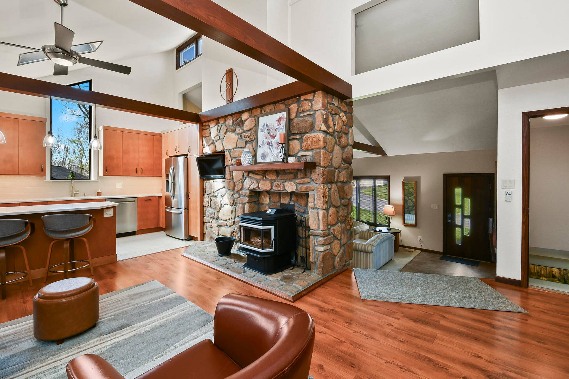 92 Plateau Lane, Kimberling City, MO 65686 .